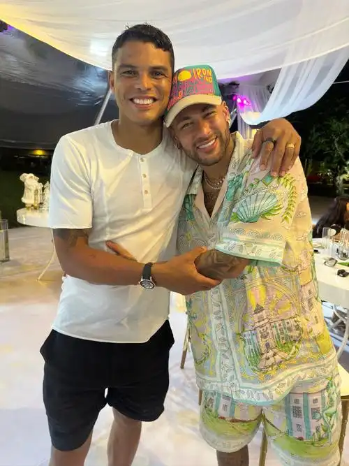 媒体和球迷 媒体和球迷