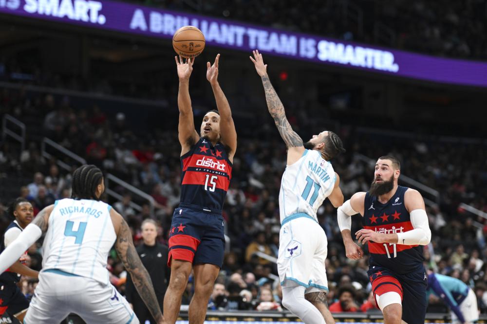 赞助引入以 赞助引入以